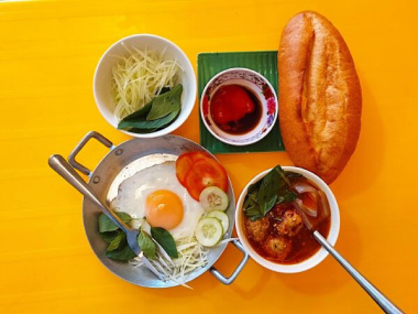 Top 10 quán bánh mì xíu mại ngon chuẩn vị Đà Lạt ngay giữa lòng TP. Hồ Chí Minh