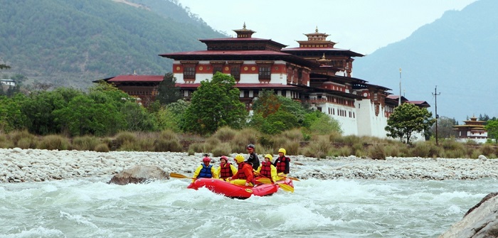 sông mo chhu bhutan, khám phá, trải nghiệm, đến punakha nhất định phải đi bè trên sông mo chhu bhutan