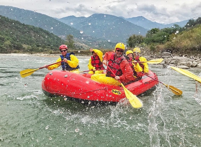 sông mo chhu bhutan, khám phá, trải nghiệm, đến punakha nhất định phải đi bè trên sông mo chhu bhutan