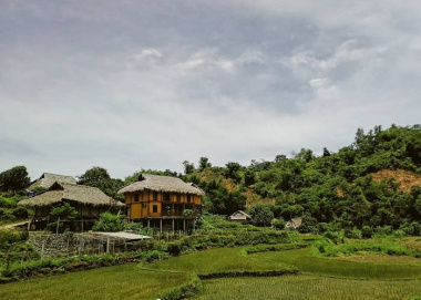 Bản Giang Mỗ Hòa Bình – bản làng với hàng trăm nếp nhà rùa của người Mường