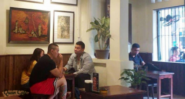 Cafe Lâm Nguyễn Hữu Huân có gì nổi bật mà thu hút nhiều bạn trẻ đến vậy?