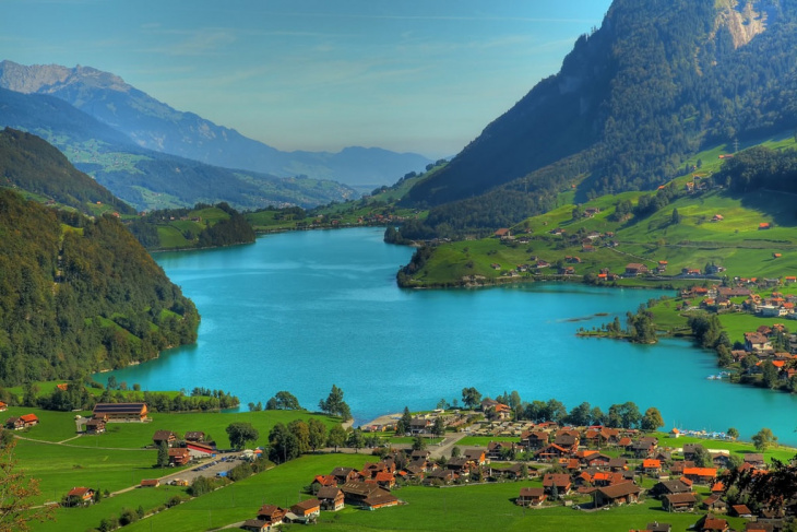 Kinh nghiệm du lịch hồ Brienz, Thụy sĩ - ALONGWALKER