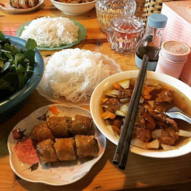10 places in Hanoi for authentic Vietnamese cuisine