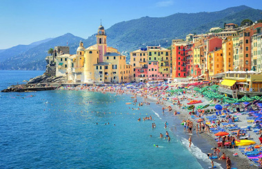 Vẻ đẹp từng mùa khi du lịch tại thành phố Genova