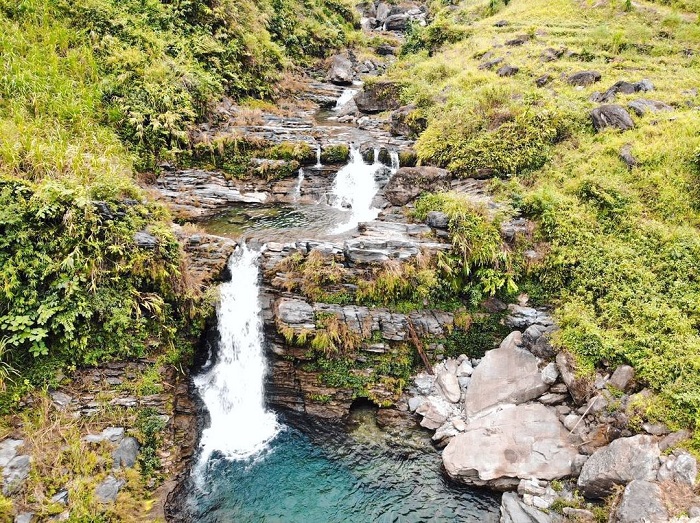 thác du già hà giang, khám phá, trải nghiệm, có một thác du già hà giang hoang sơ, quanh năm nước chảy êm đềm, réo rắt 