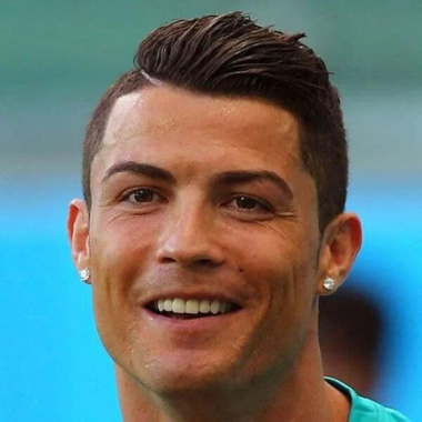 Bùng nổ 10+ kiểu tóc của Ronaldo hot hit khiến fan phát cuồng