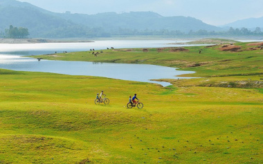 Giá vé vào khu du lịch sinh thái Hồ Phú Ninh