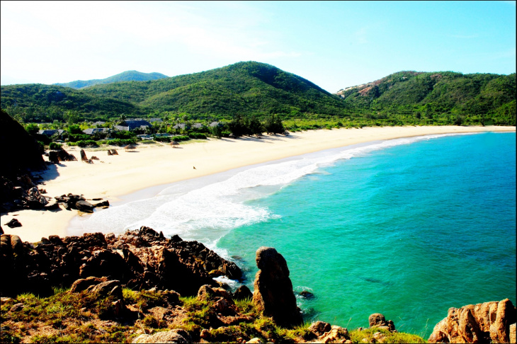 nghỉ dưỡng, top 20 bãi biển phú yên đẹp “u mê”, quên lối về
