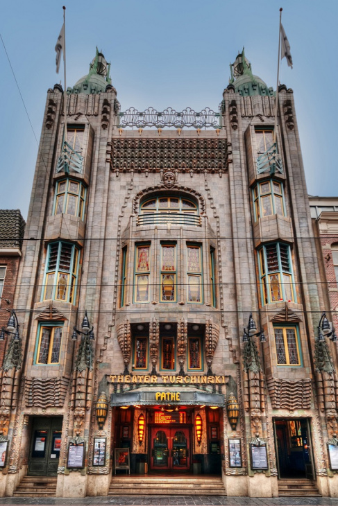 rạp pathe tuschinski – cung điện chiếu phim khổng lồ giữa lòng amsterdam