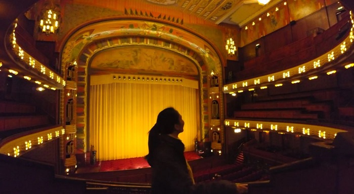 rạp pathe tuschinski – cung điện chiếu phim khổng lồ giữa lòng amsterdam