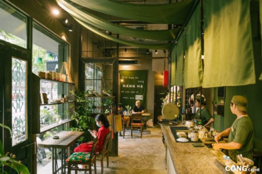 Top 10 famous cafes in Hanoi