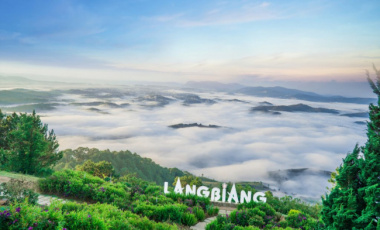 Leo núi Langbiang chinh phục những đỉnh cao