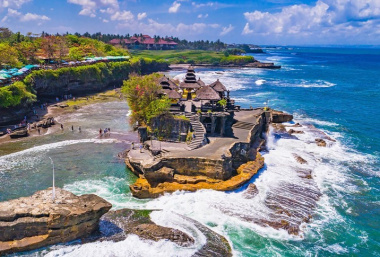 Khám phá những ngôi đền linh thiêng, lộng lẫy ở Bali