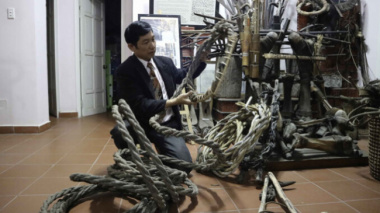 The keeper of 30,000 cultural artifacts of the Central Highlands