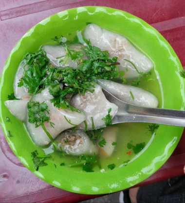Top 14 quán ăn vặt ở Long Biên dành cho hội bạn tụ tập ăn uống
