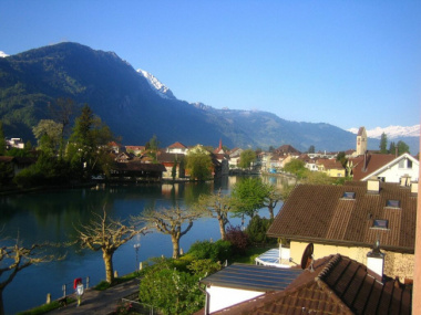 Kinh nghiệm du lịch Interlaken và Top 5 điểm đến tại Interlaken