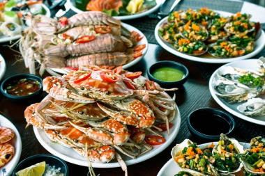 Top 10 quán hải sản ở Hoàn Kiếm tươi sống, cao cấp