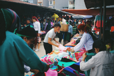 Chợ Phiên Đồng Văn – Nét Đẹp Văn Hoá Độc Đáo Của Đồng Bào Dân Tộc Vùng Cao