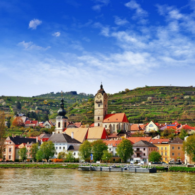 Thị trấn Krems: thành phố rượu vang cổ kính của nước Áo