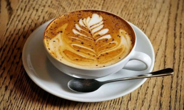 Cách đánh sữa bằng máy pha cà phê – Chủ quán và Barista cần biết