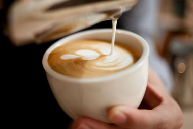 Cafe Latte là gì? Tìm hiểu Latte Art và cách pha Latte chuẩn nhất