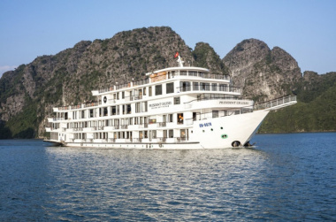 Khám phá du thuyền President Hạ Long chi tiết nhất 2023