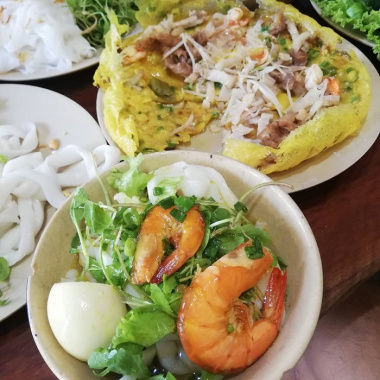 Gợi ý những quán ăn gần sân bay Đà Nẵng bán toàn món đặc sản ngon hết nấc 
