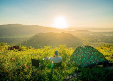 Cắm trại ở Chư Nâm ngắm thiên đường mây ở độ cao 1.472m