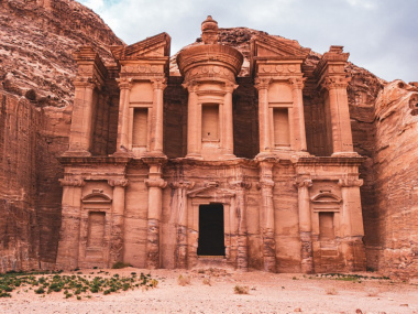 Top 10 địa điểm du lịch nổi tiếng tại Jordan mà bạn không nên bỏ qua
