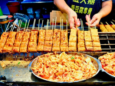 Càn quét top 5 khu chợ đồ ăn đêm nức tiếng khi đi du lịch Đài Loan