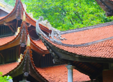 Khám phá chùa Lôi Âm Quảng Ninh chi tiết nhất 2023