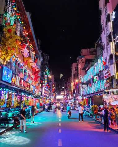 Các hoạt động vui chơi về đêm hấp dẫn khách du lịch Sài Gòn