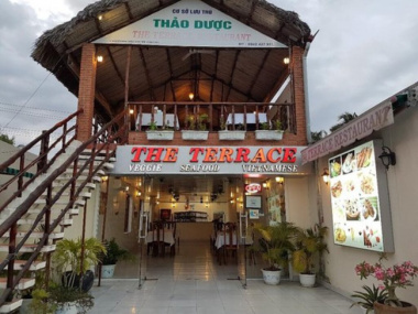 Top 10 nhà hàng hải sản Phan Thiết Mũi Né được yêu thích
