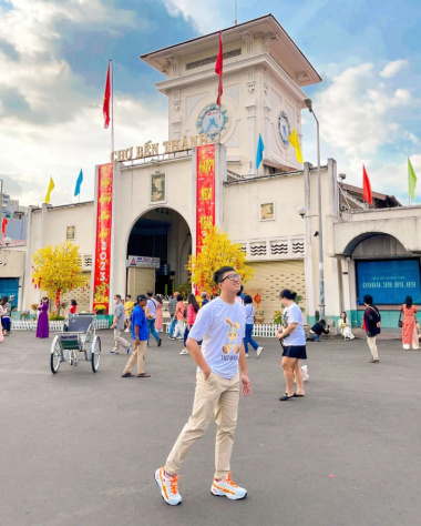 Top 9 khu chợ Sài Gòn đông đúc và lâu đời cho bạn tha hồ mua sắm