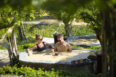 Note ngay top địa điểm tắm bùn được yêu thích nhất ở Nha Trang để tha hồ “quẩy” cho dịp Lễ 30/4
