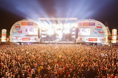 Phiêu diêu quên hết muộn sầu với những lễ hội âm nhạc mùa hè lớn nhất châu Âu