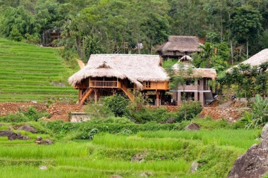 Review The Valley Homestay Pù Luông – Những ngôi nhà sàn truyền thống