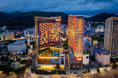Review Mường Thanh Luxury Ha Long Centre Hotel view biển xinh đẹp