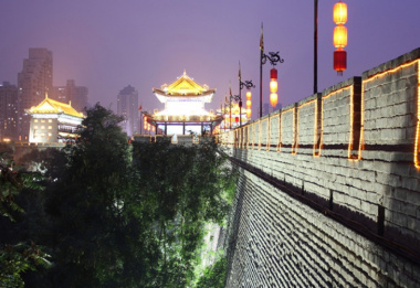 Ghé thăm tường thành Tây An - Tường thành cổ và hoàn chỉnh nhất Trung Quốc