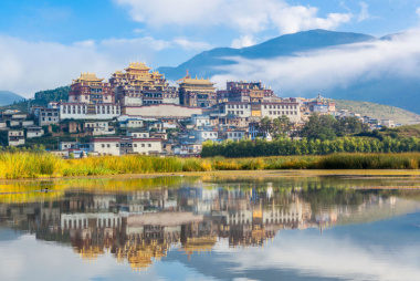 Tu viện Songzanlin – Tu viện Phật giáo Tây Tạng nổi tiếng ở Shangrila