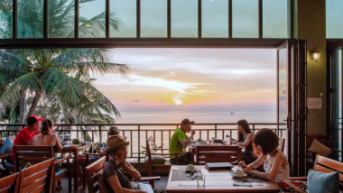 Top 14 nhà hàng view biển Phú Quốc bao đẹp, bao ngon