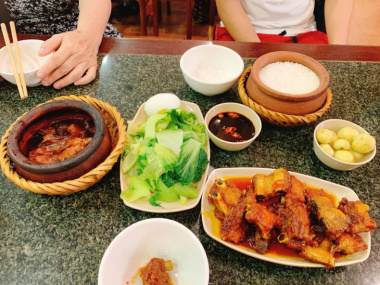 Top 10+ quán cơm niêu ngon Hà Nội khiến dân sành ăn cũng phải thích mê