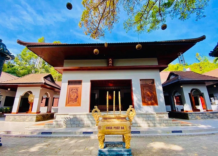 Vãn cảnh chùa Phật Đà Hà Tiên - ngôi chùa bằng lò gạch cũ độc đáo