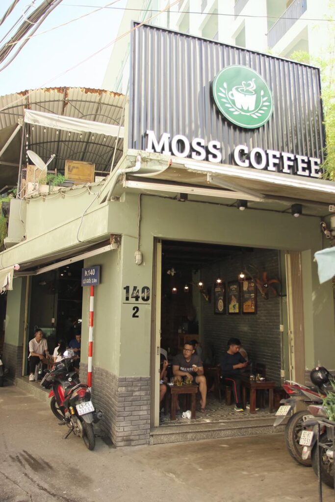 Moss Coffee – Nơi thưởng thức cà phê trứng ấm nóng, thơm ngon