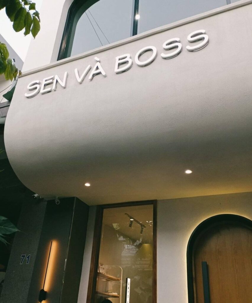 Sen và boss cafe – Quán cà phê cho những con sen mê boss