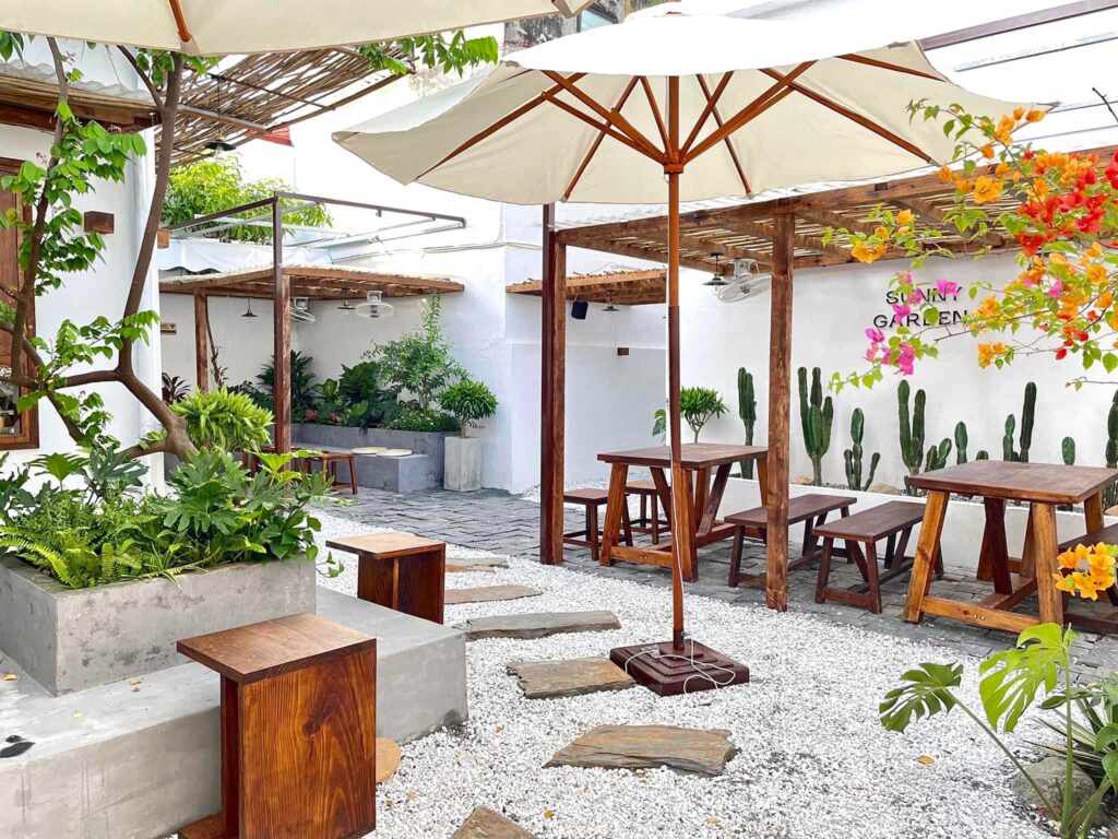 Sunny Garden Coffee – Quán cà phê sân vườn phong cách Địa Trung Hải
