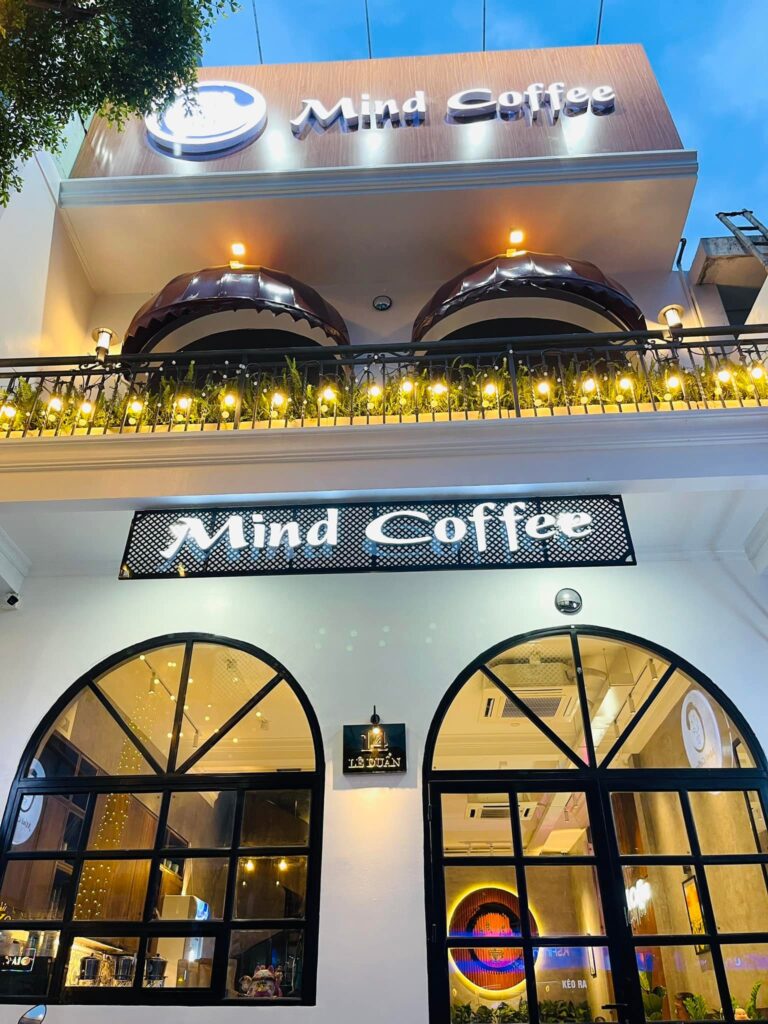 Mind Coffee – Quán cà phê view phố hiện đại