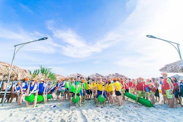 Teambuilding bãi biển với lợi ích mang lại cho Doanh nghiệp