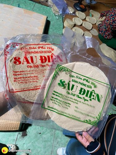 Khám phá làng bánh phồng Phú Mỹ làm từ loại nếp độc nhất vô nhị, nổi tiếng khắp cả nước