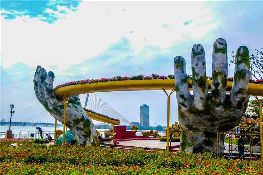 Cầu vàng Đà Nẵng - Công trình vươn tầm quốc tế bạn không thể bỏ lỡ